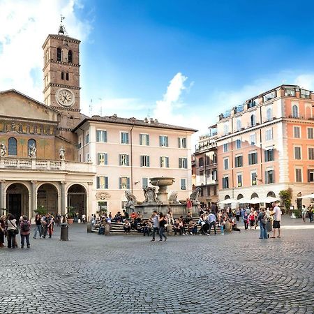 Guest House O Affittacamere La Civetta Di Trastevere B Řím Exteriér fotografie