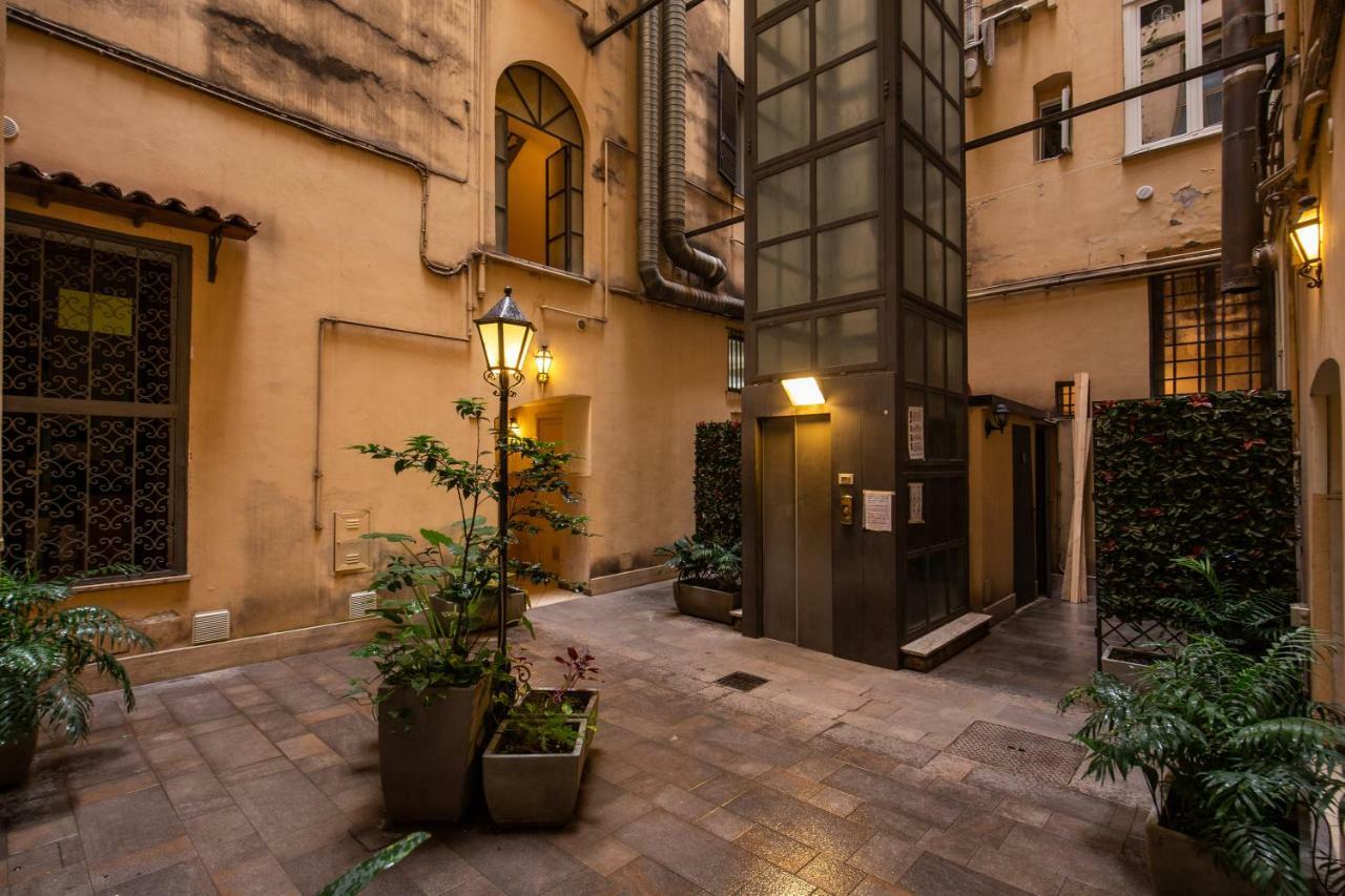 Guest House O Affittacamere La Civetta Di Trastevere B Řím Exteriér fotografie