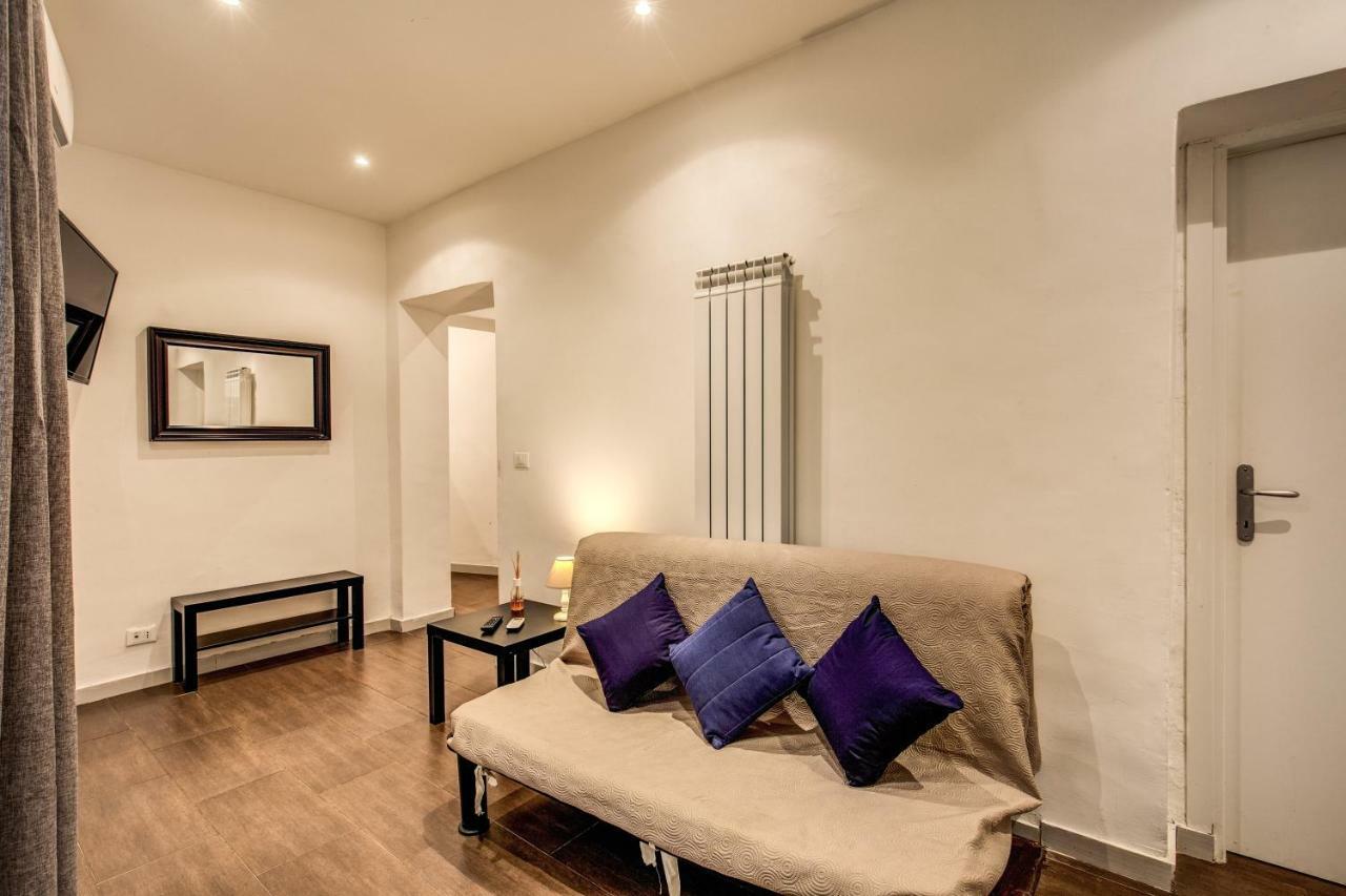 Guest House O Affittacamere La Civetta Di Trastevere B Řím Exteriér fotografie